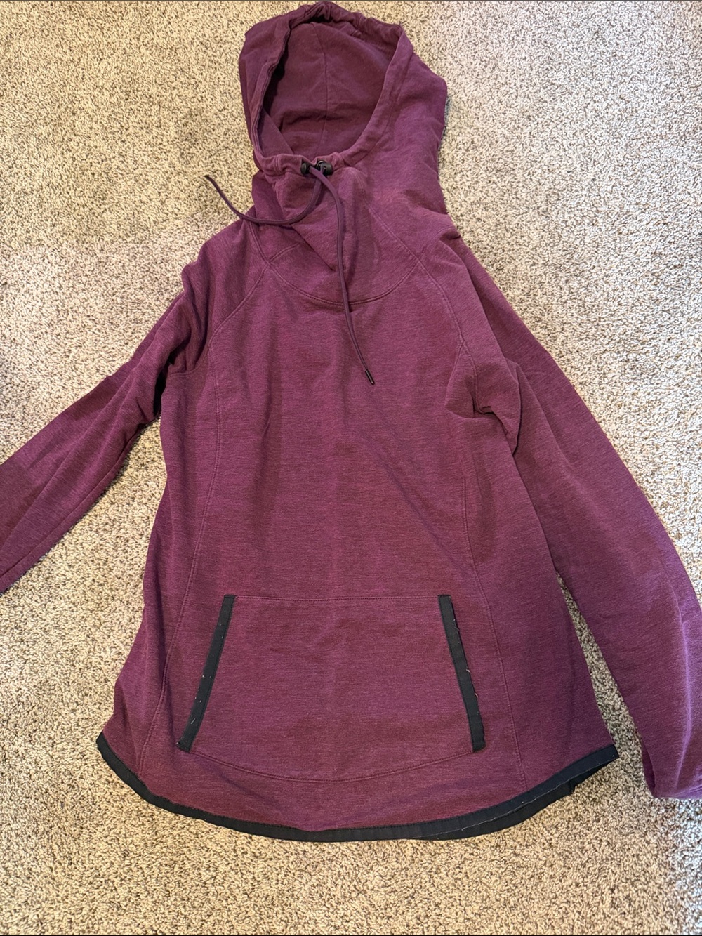 Athleta Hooded Pullover Sweatshirt in Plum